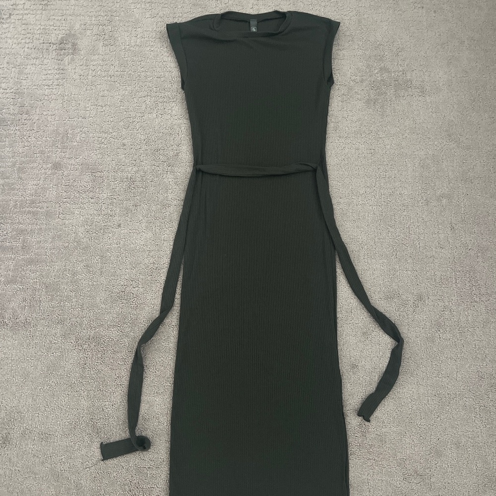 Midi dark green sleeveless dress by Alya